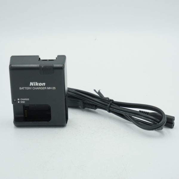 Nikon MH-25 Battery Charger *USED* Online now