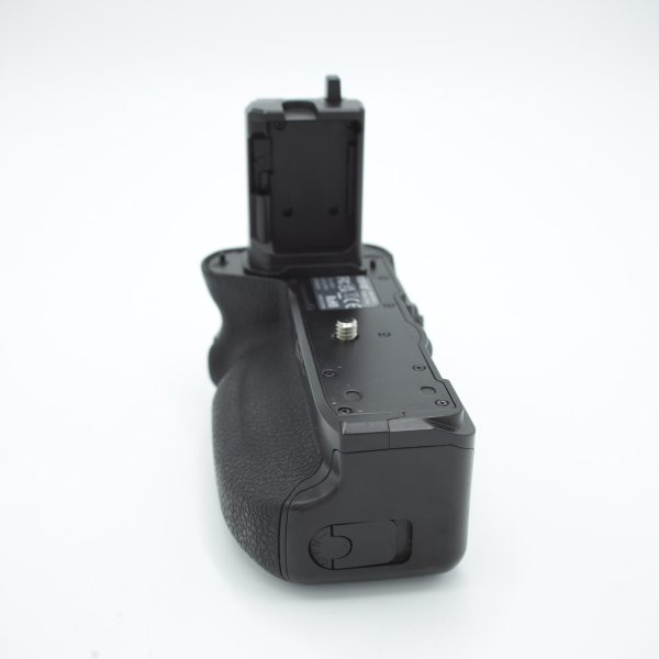 Meike MK-A7R IV Professional Vertical Battery Grip *USED* For Cheap