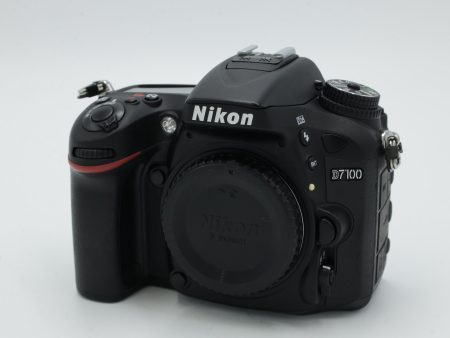 Nikon D7100 DSLR Camera (Body Only) *USED* For Cheap