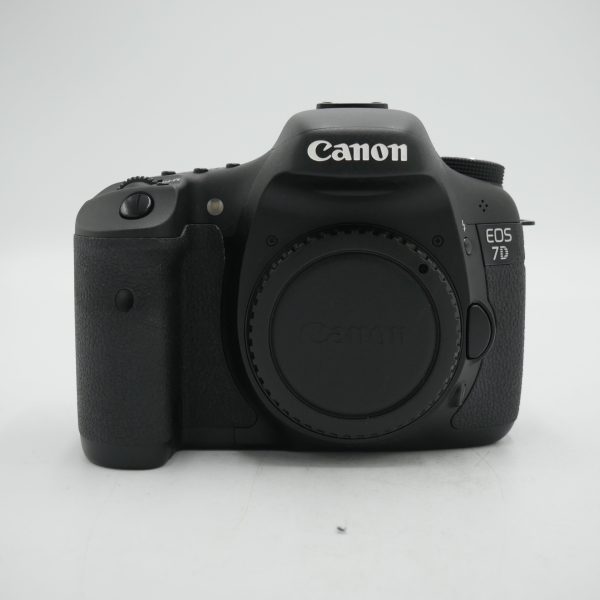 Canon EOS 7D DSLR Camera (Body Only) *USED* Online Hot Sale