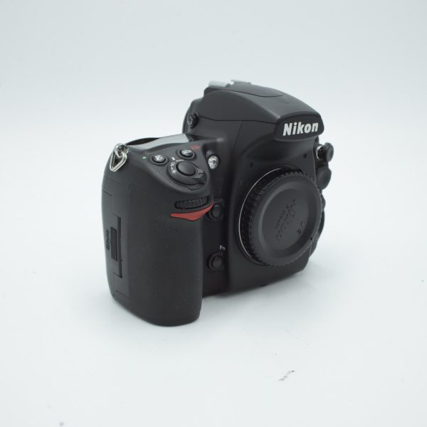 Nikon D700 SLR Digital Camera (Body Only) *USED* Hot on Sale