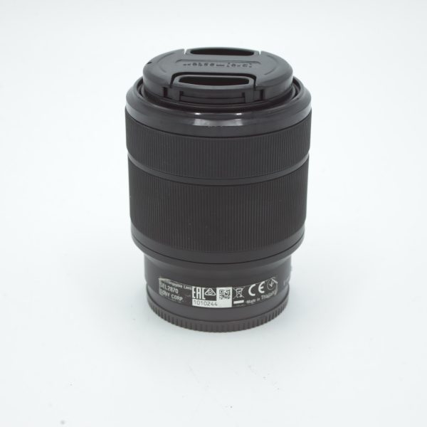 Sony FE 28-70mm f 3.5-5.6 OSS Lens *USED* Hot on Sale