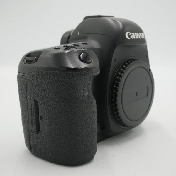 Canon EOS 5D Mark IV DSLR Camera (Body Only) *USED* For Sale