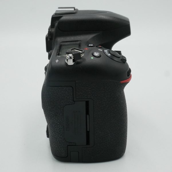 Nikon D750 DSLR Camera (Body Only) Cheap