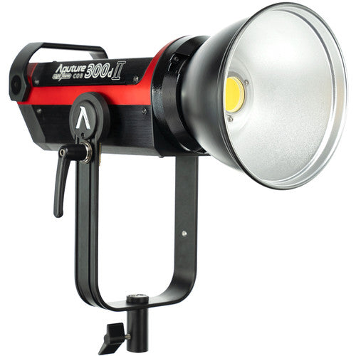 Aputure LS C300d II Daylight LED Monolight (V-Mount) For Sale