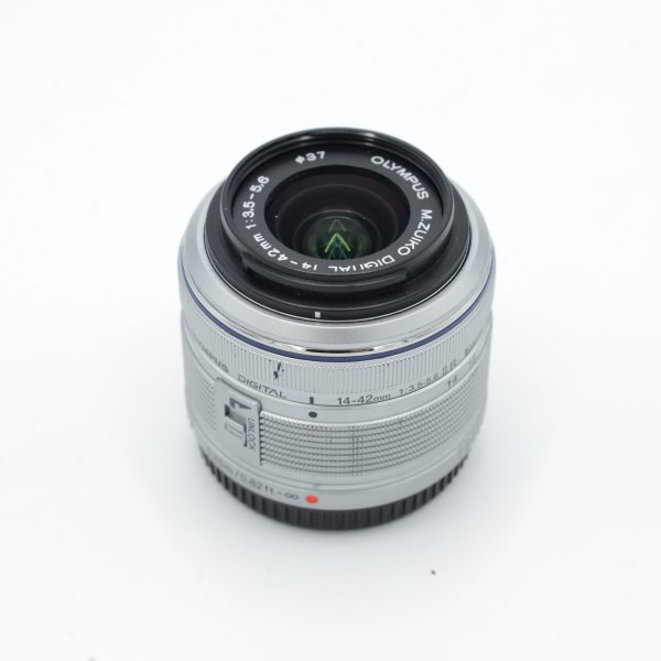 Olympus M.Zuiko Digital 14-42mm f 3.5-5.6 II R Lens (Silver) *USED* Online