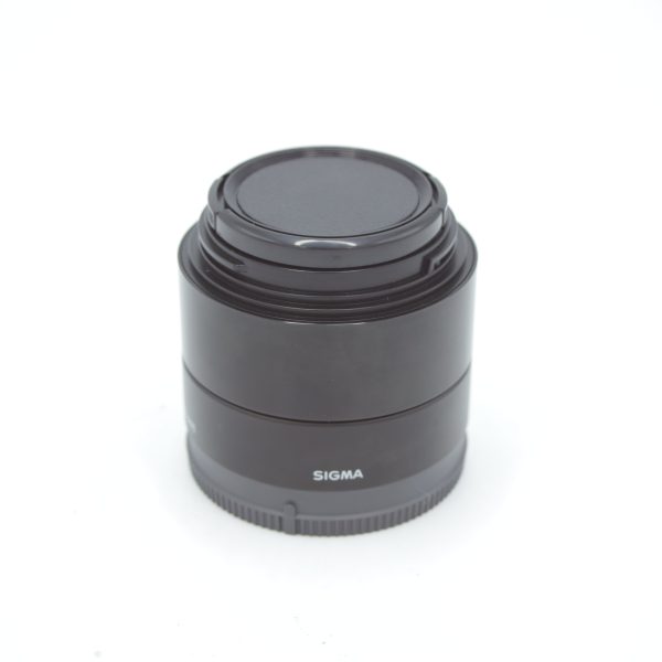 Sigma 19mm f 2.8 DN Art Lens for Sony E *USED* Hot on Sale