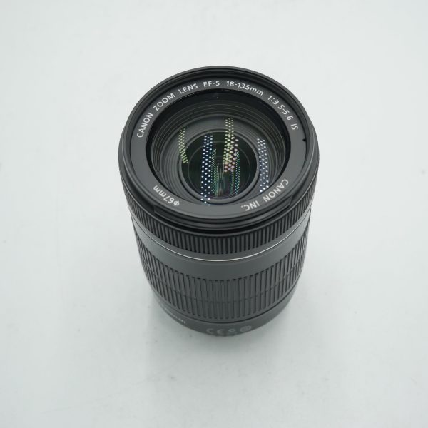 Canon EF-S 18-135mm f 3.5-5.6 IS Lens *USED* Fashion