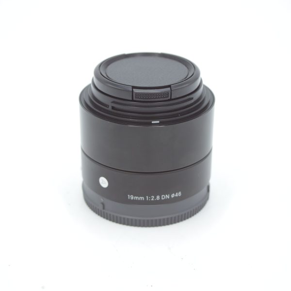 Sigma 19mm f 2.8 DN Art Lens for Sony E *USED* Hot on Sale